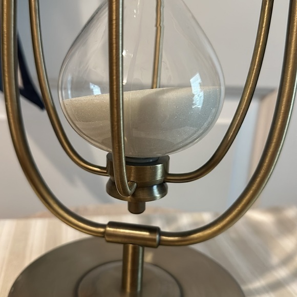 Gorgeous Brass Hourglass! - Picture 7 of 10